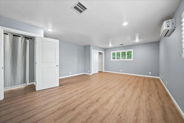 7171 Westmoreland Way, Sacramento, CA 95831