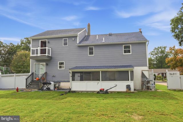 379 KALMIA ST, Warminster, PA 18974