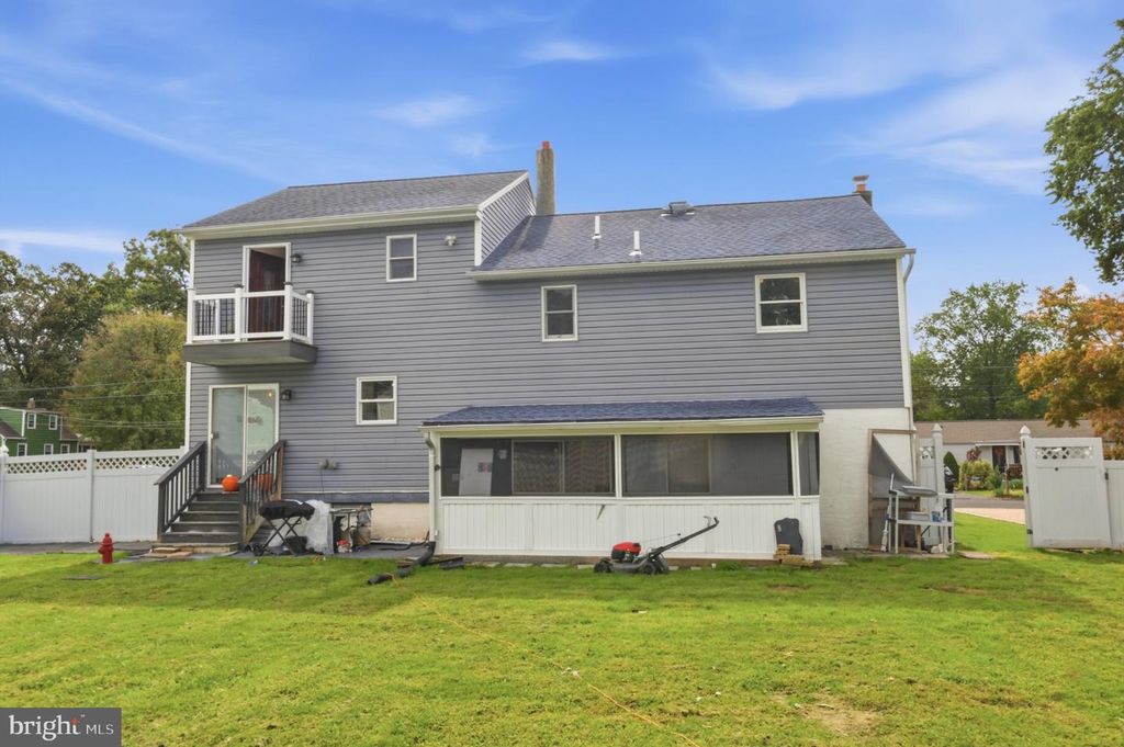 379 KALMIA ST, Warminster, PA 18974 — photo 3