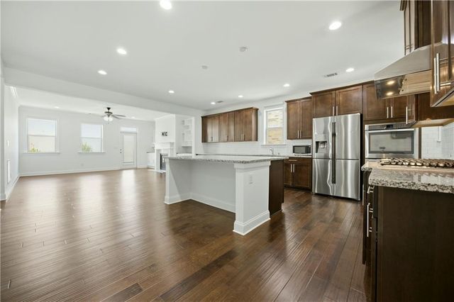 2915 Southwick Drive, Cumming, GA 30041
