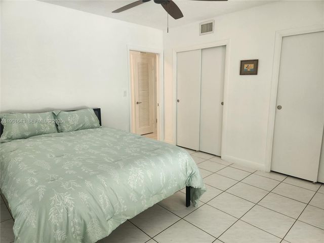 1229 Jefferson St, Hollywood, FL 33019