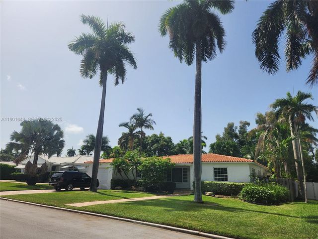 1229 Jefferson St, Hollywood, FL 33019