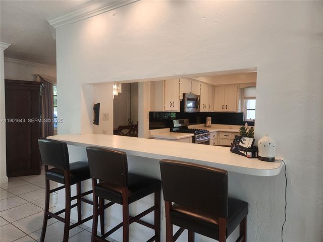 1229 Jefferson St, Hollywood, FL 33019