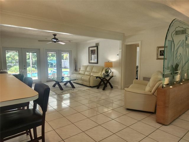 1229 Jefferson St, Hollywood, FL 33019