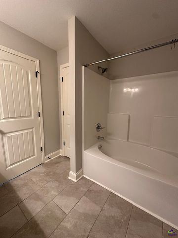 321 Grayton Way, Perry, GA 31069