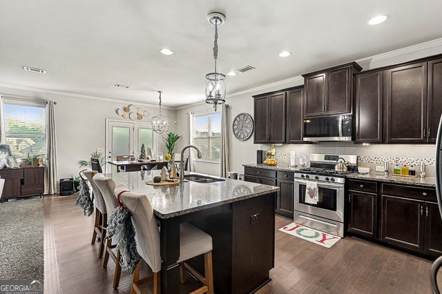 7284 Demeter Drive, Atlanta, GA 30349