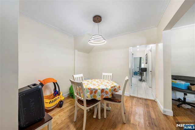 50 Elm Road, Caldwell, NJ 07006