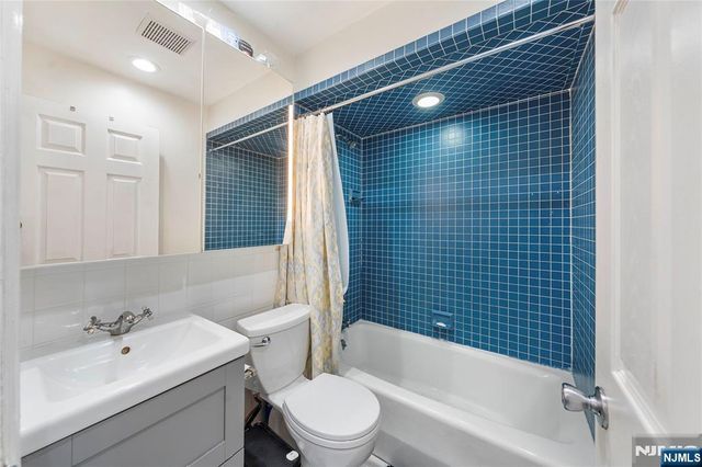 50 Elm Road, Caldwell, NJ 07006