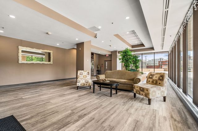 1 Adams St 706, Quincy, MA 02169