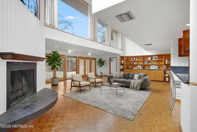 3140 FOREST Circle, Jacksonville, FL 32257