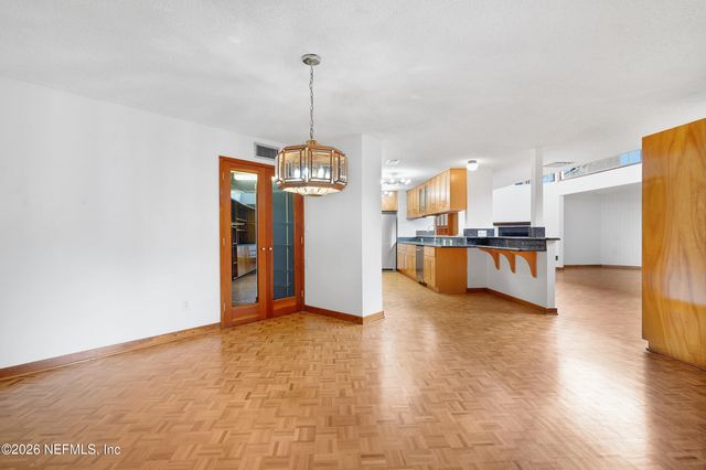 3140 FOREST Circle, Jacksonville, FL 32257