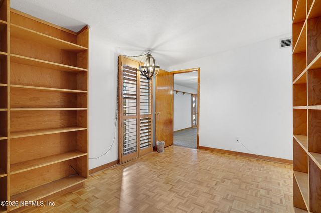 3140 FOREST Circle, Jacksonville, FL 32257