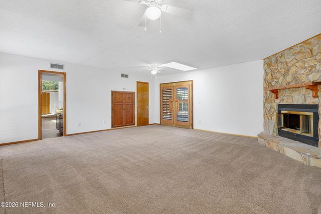 3140 FOREST Circle, Jacksonville, FL 32257