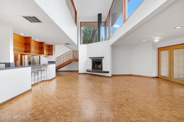 3140 FOREST Circle, Jacksonville, FL 32257