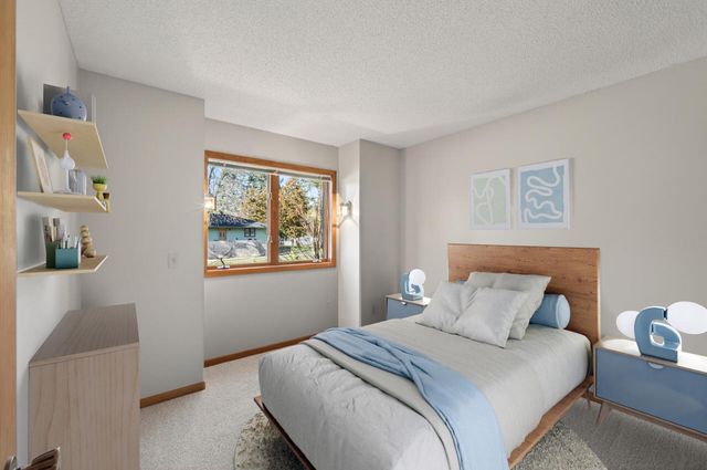 146 Moreland Avenue W, West Saint Paul, MN 55118