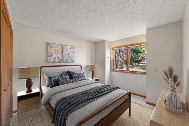 146 Moreland Avenue W, West Saint Paul, MN 55118