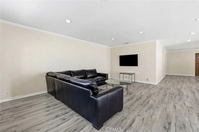 2844 N Brighton Street, Burbank, CA 91504