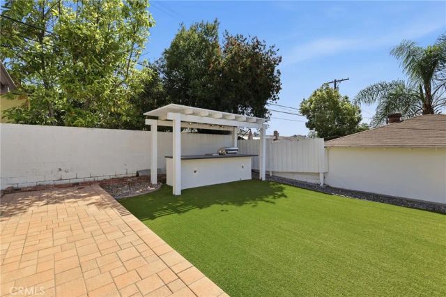 2844 N Brighton Street, Burbank, CA 91504