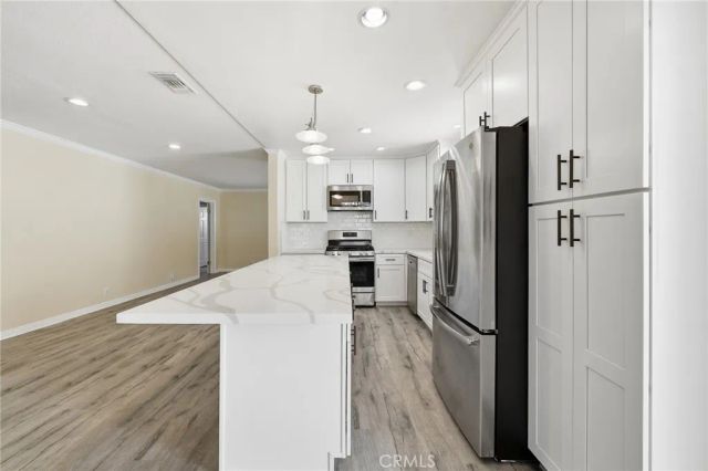 2844 N Brighton Street, Burbank, CA 91504