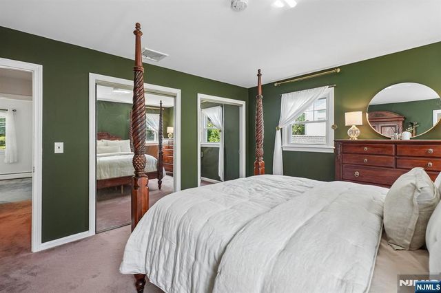 449 Doremus Avenue, Glen Rock, NJ 07452