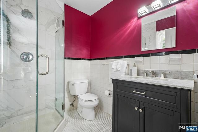 449 Doremus Avenue, Glen Rock, NJ 07452
