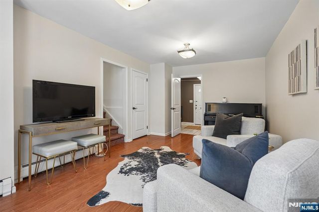 449 Doremus Avenue, Glen Rock, NJ 07452