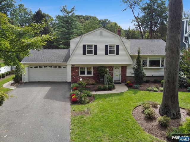 449 Doremus Avenue, Glen Rock, NJ 07452