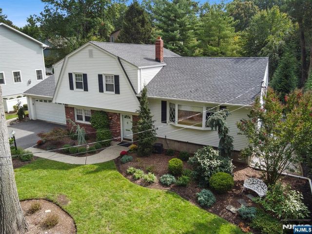 449 Doremus Avenue, Glen Rock, NJ 07452