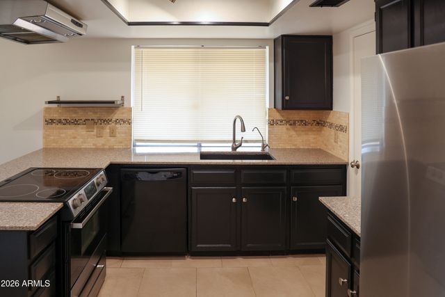 17819 N 45TH Avenue, Glendale, AZ 85308