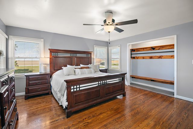 4736 E 5000n Road, Bourbonnais, IL 60914