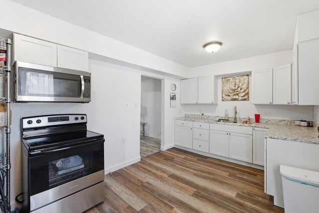 1815 S Hydraulic St, Wichita, KS 67211