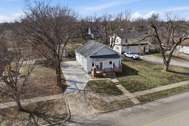 1815 S Hydraulic St, Wichita, KS 67211