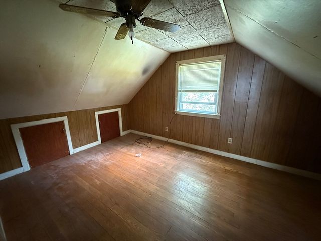 473 Pleasant St, Leicester, MA 01524