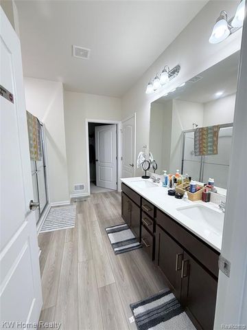 712 W Spaniel Drive, Ann Arbor, MI 48108