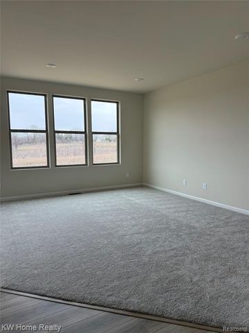 712 W Spaniel Drive, Ann Arbor, MI 48108