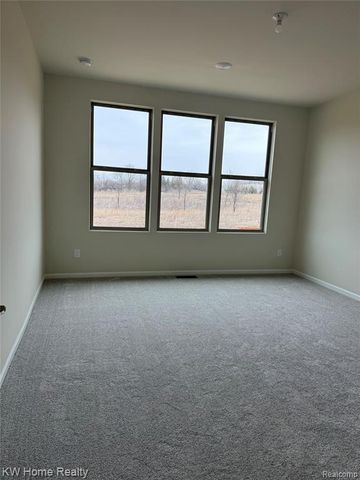 712 W Spaniel Drive, Ann Arbor, MI 48108