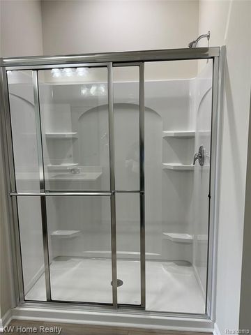 712 W Spaniel Drive, Ann Arbor, MI 48108