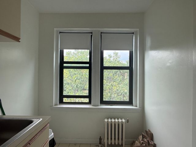145 Englewood Ave 42, Boston, MA 02135