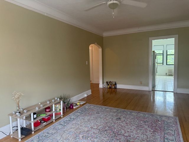 145 Englewood Ave 42, Boston, MA 02135