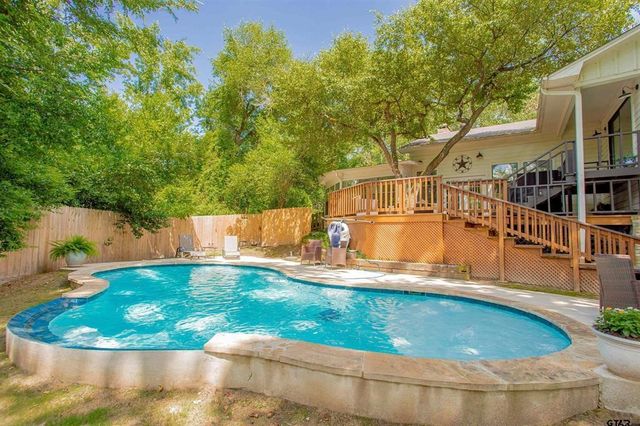 214 Hideaway Lane E, Hideaway, TX 75771