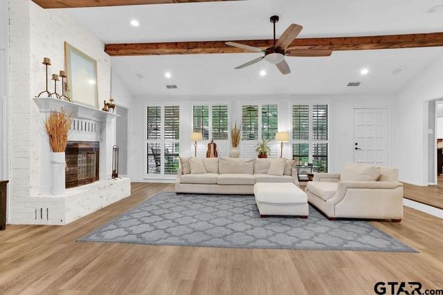 214 Hideaway Lane E, Hideaway, TX 75771