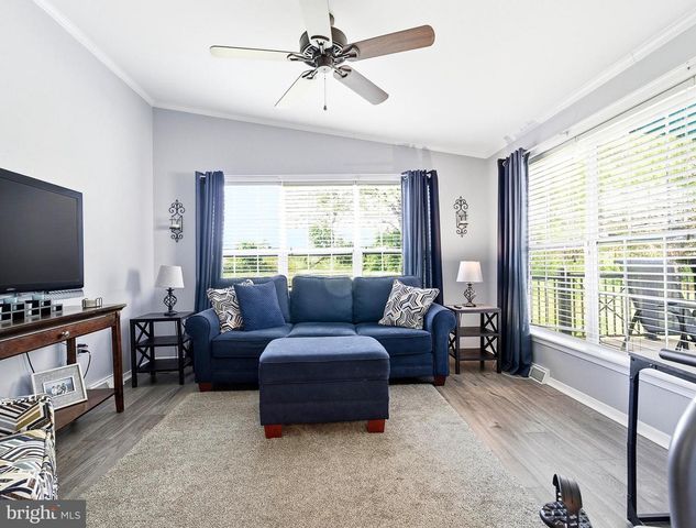 577 BENT PINE CIR, New Hope, PA 18938
