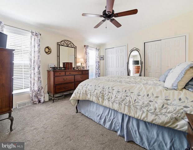 577 BENT PINE CIR, New Hope, PA 18938