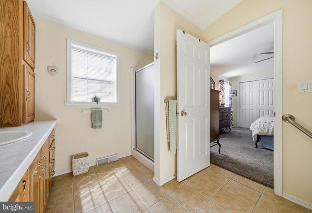 577 BENT PINE CIR, New Hope, PA 18938