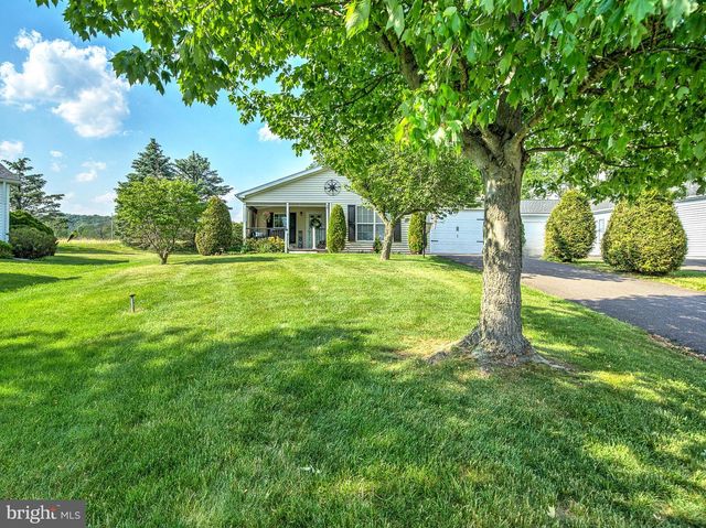 577 BENT PINE CIR, New Hope, PA 18938