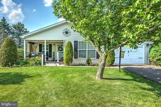 577 BENT PINE CIR, New Hope, PA 18938