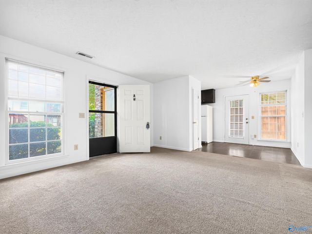 6209 Friar Tuck Drive A and B, Huntsville, AL 35806