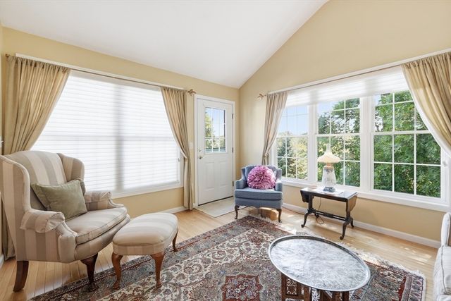48 William Onthank Ln 48, Southborough, MA 01772