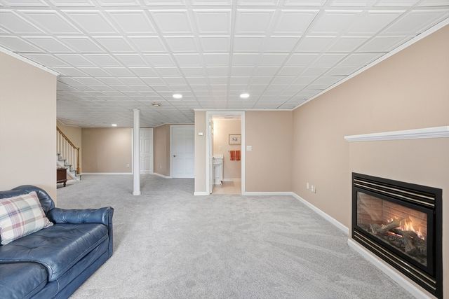 48 William Onthank Ln 48, Southborough, MA 01772