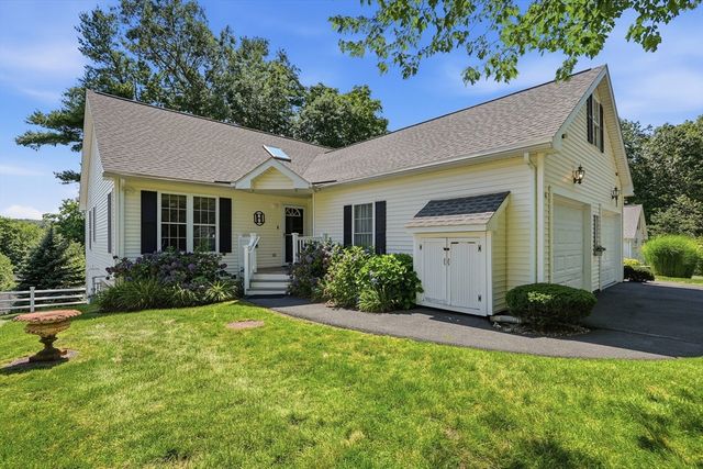 48 William Onthank Ln 48, Southborough, MA 01772